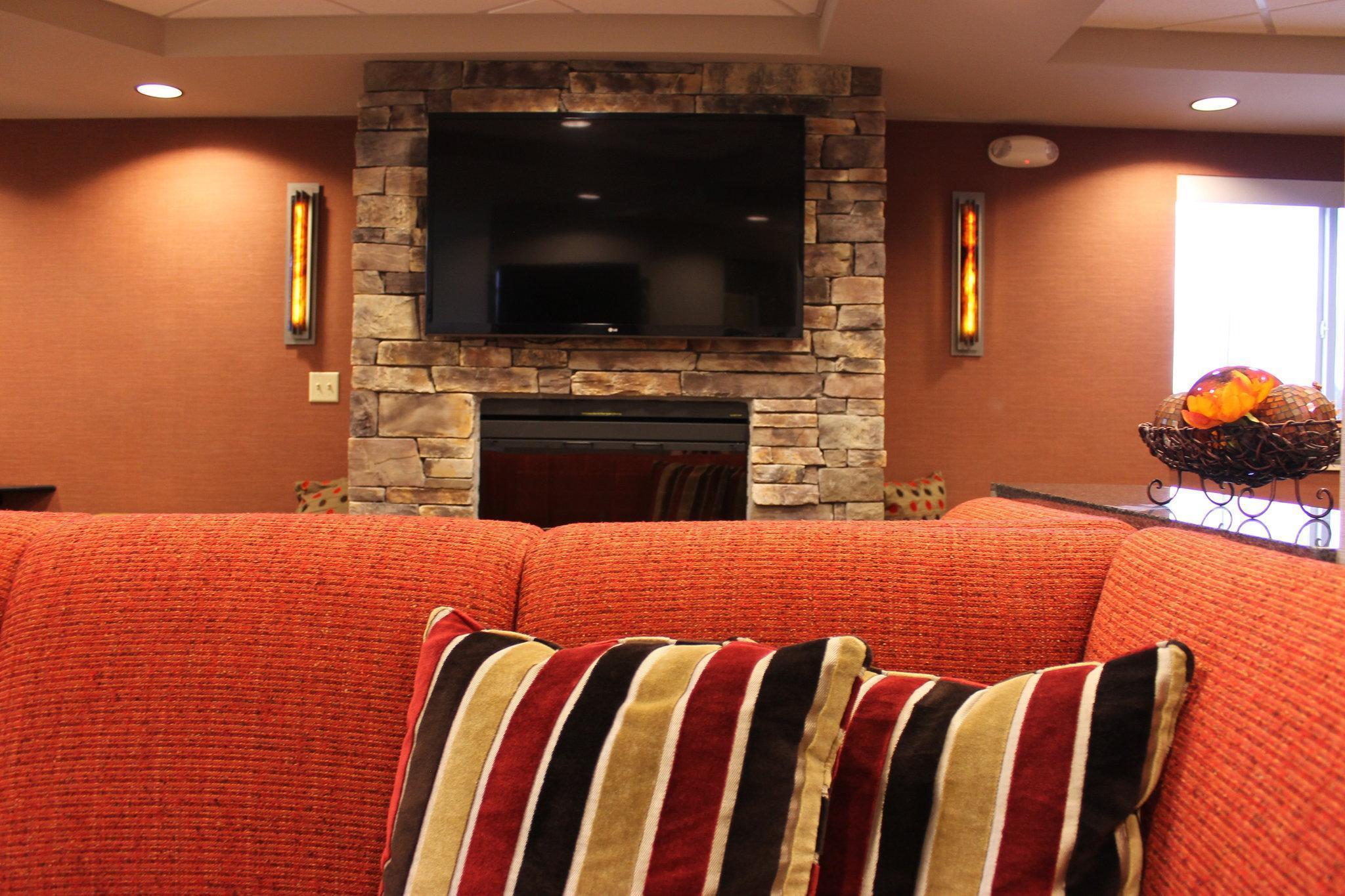 Holiday Inn Express & Suites Colorado Springs-Airport By Ihg Exteriör bild