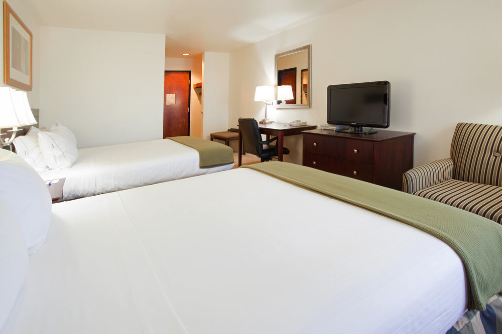 Holiday Inn Express & Suites Colorado Springs-Airport By Ihg Exteriör bild