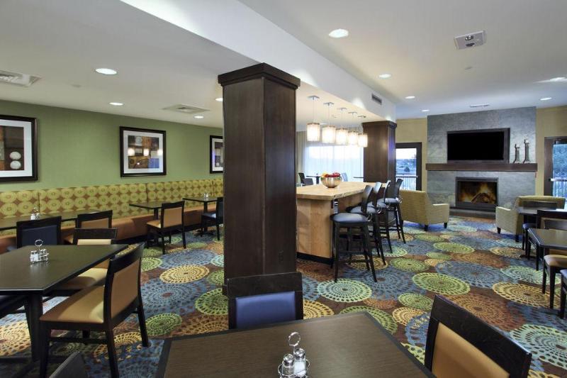 Holiday Inn Express & Suites Colorado Springs-Airport By Ihg Exteriör bild
