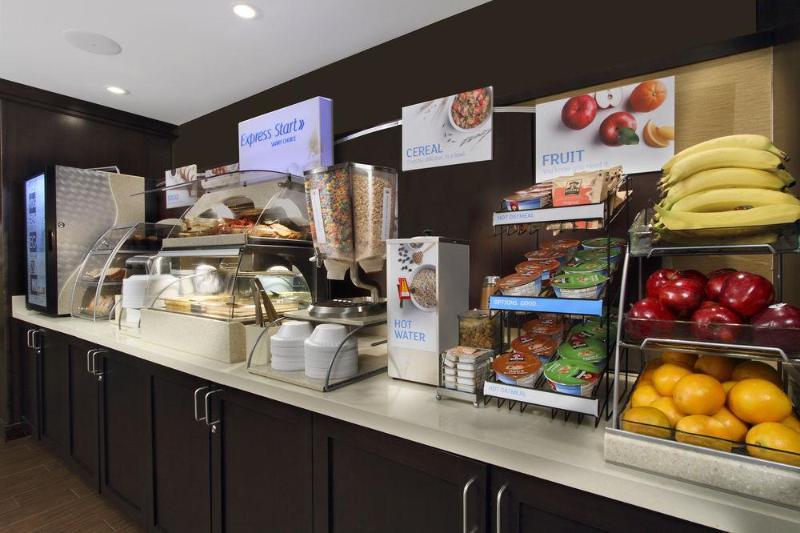 Holiday Inn Express & Suites Colorado Springs-Airport By Ihg Exteriör bild